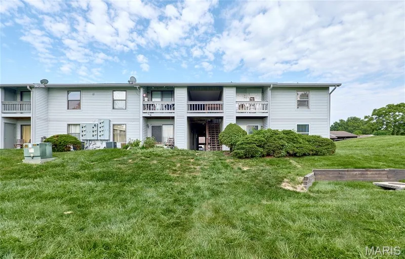 1626 Summergate Parkway #E, St Peters, MO 63303 — listing photo 28 of 30