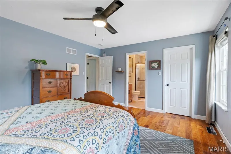 2 Shadowood Court, St Peters, MO 63376 — listing photo 15 of 26