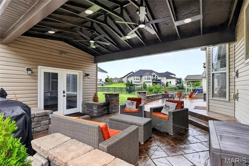 236 Victoria Park Avenue, Wentzville, MO 63385 — listing photo 39 of 51