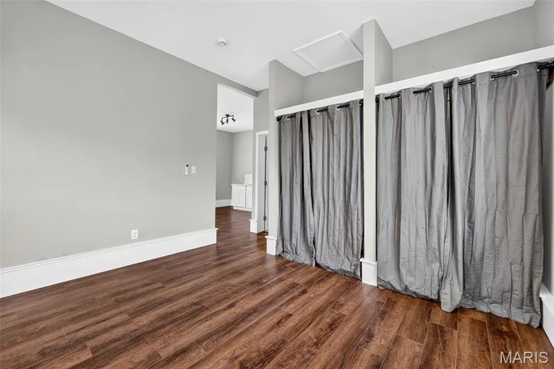 Pool house flex room — 236 Victoria Park Avenue, Wentzville, MO 63385