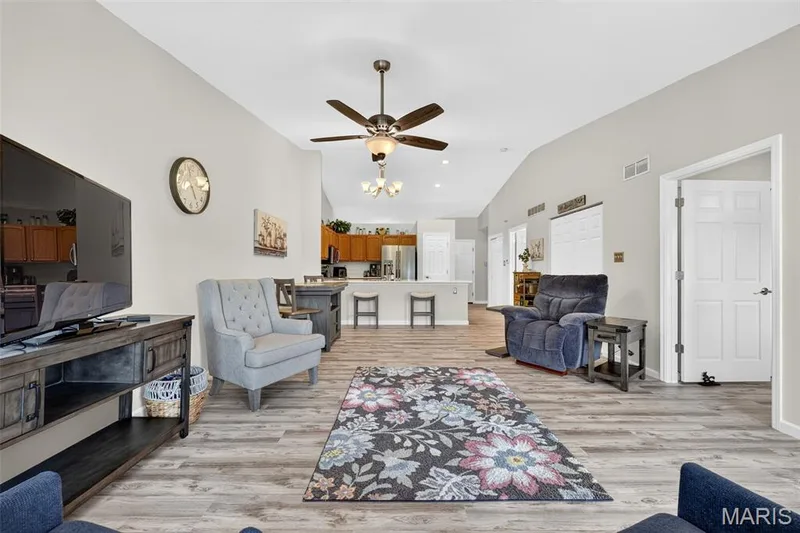 143 Maryland Drive #54A, O'Fallon, MO 63366 — listing photo 15 of 49