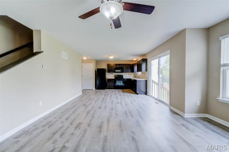 Ceiling fan — 1844 Sterling Oaks Drive, St Peters, MO 63376