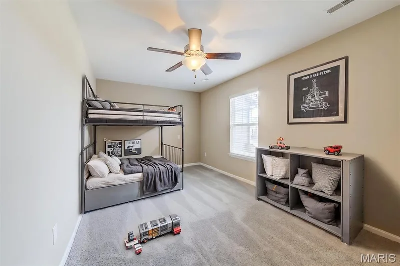 Nice-sized secondary bedroom w/ceiling fan — 1844 Sterling Oaks Drive, St Peters, MO 63376