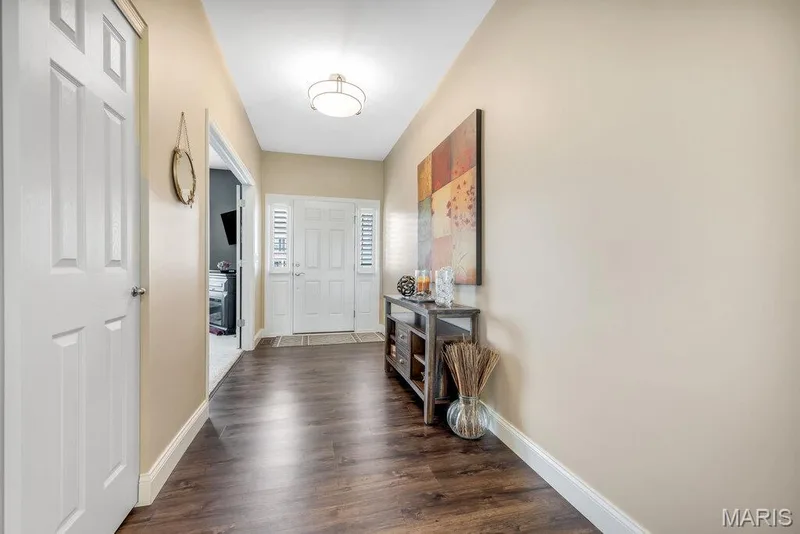 115 Hannahs Mill Drive, Lake St. Louis, MO 63367 — listing photo 7 of 40