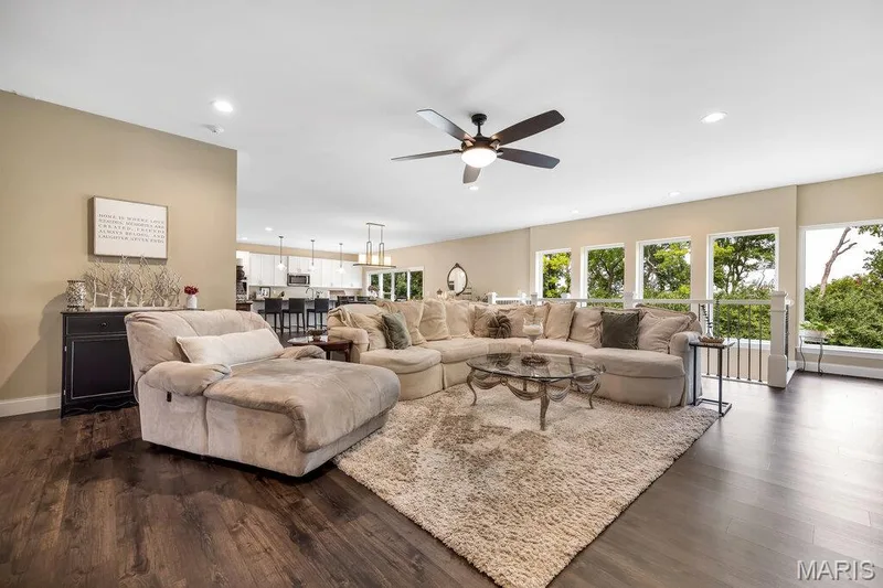 115 Hannahs Mill Drive, Lake St. Louis, MO 63367 — listing photo 12 of 40