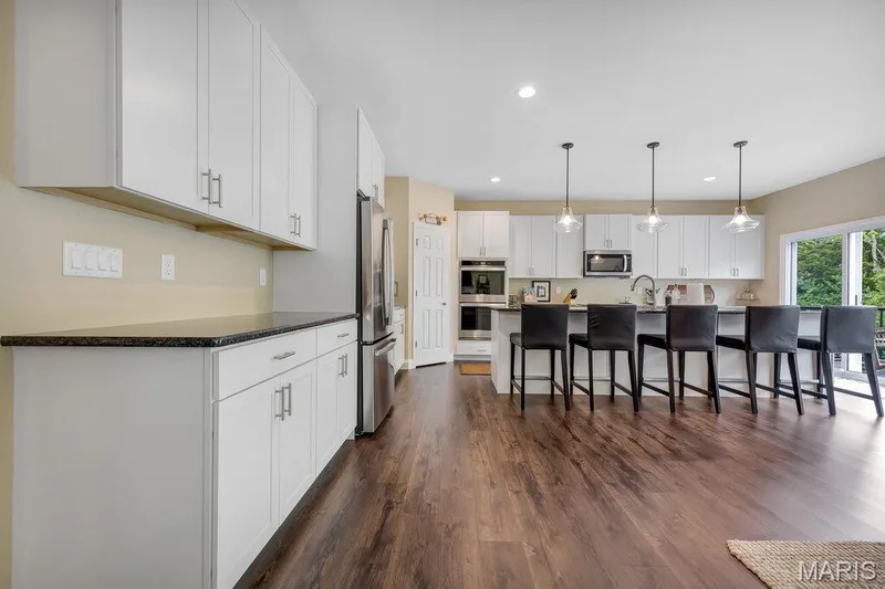 115 Hannahs Mill Drive, Lake St. Louis, MO 63367 — listing photo 15 of 40