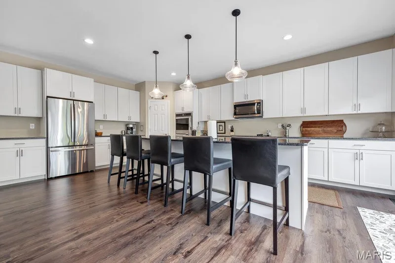 115 Hannahs Mill Drive, Lake St. Louis, MO 63367 — listing photo 18 of 40