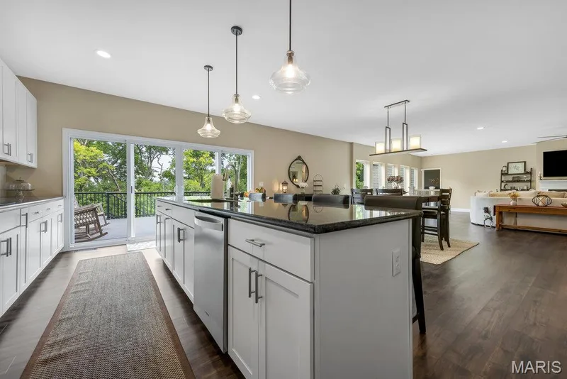 115 Hannahs Mill Drive, Lake St. Louis, MO 63367 — listing photo 21 of 40