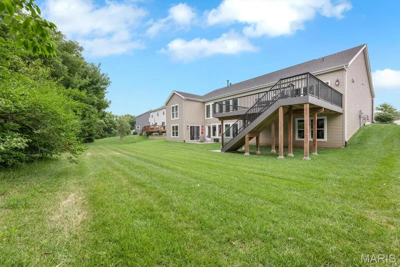 115 Hannahs Mill Drive, Lake St. Louis, MO 63367 — listing photo 37 of 40