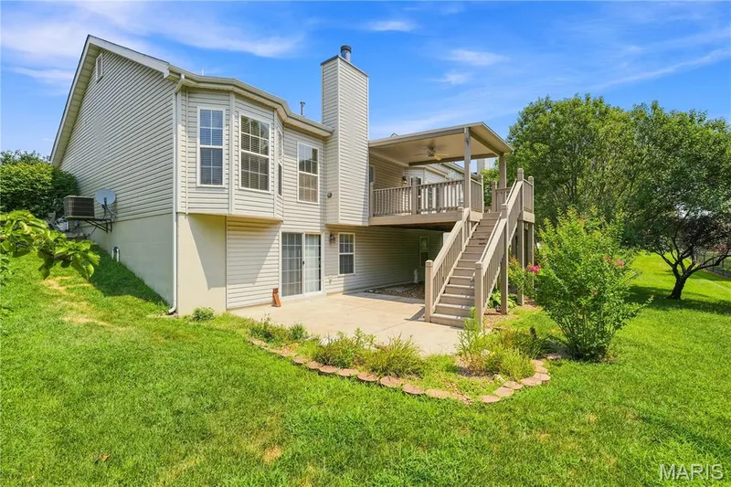 944 Daffodil Ridge Drive, O'Fallon, MO 63366 — listing photo 28 of 33