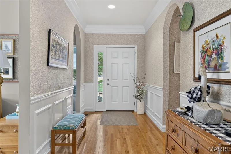571 Owls Perch Drive, Lake St. Louis, MO 63367 — listing photo 3 of 66