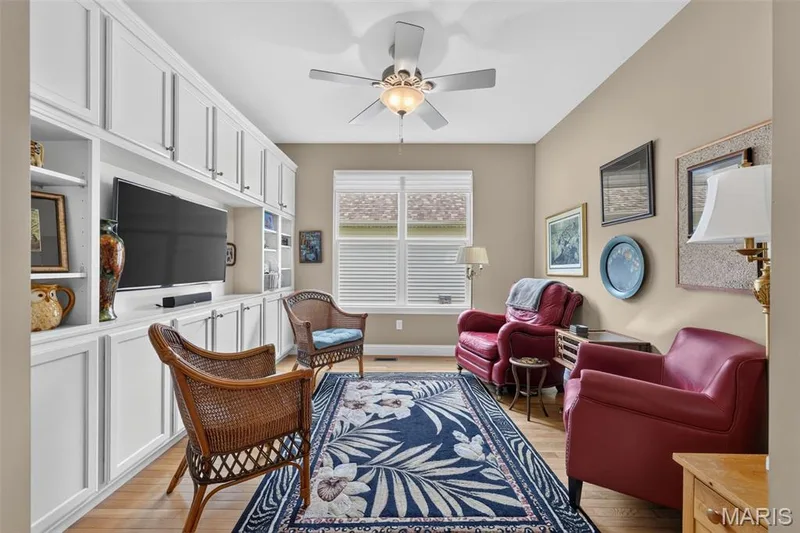 571 Owls Perch Drive, Lake St. Louis, MO 63367 — listing photo 5 of 66