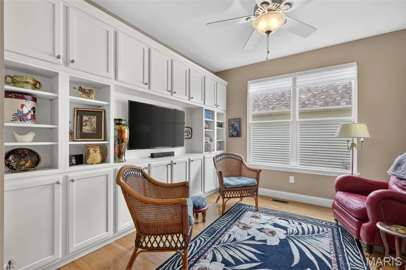 571 Owls Perch Drive, Lake St. Louis, MO 63367 — listing photo 6 of 66