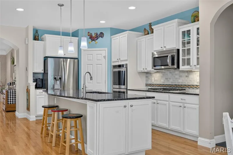 571 Owls Perch Drive, Lake St. Louis, MO 63367 — listing photo 18 of 66