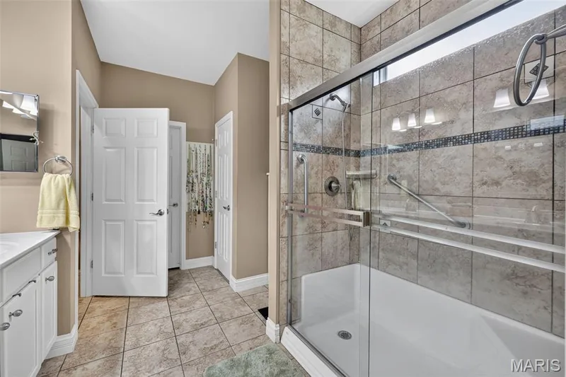 571 Owls Perch Drive, Lake St. Louis, MO 63367 — listing photo 36 of 66
