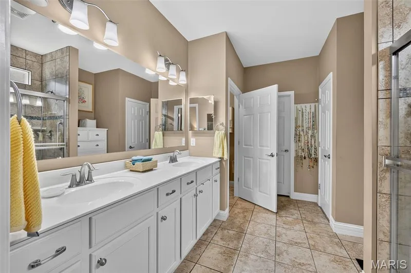 571 Owls Perch Drive, Lake St. Louis, MO 63367 — listing photo 37 of 66