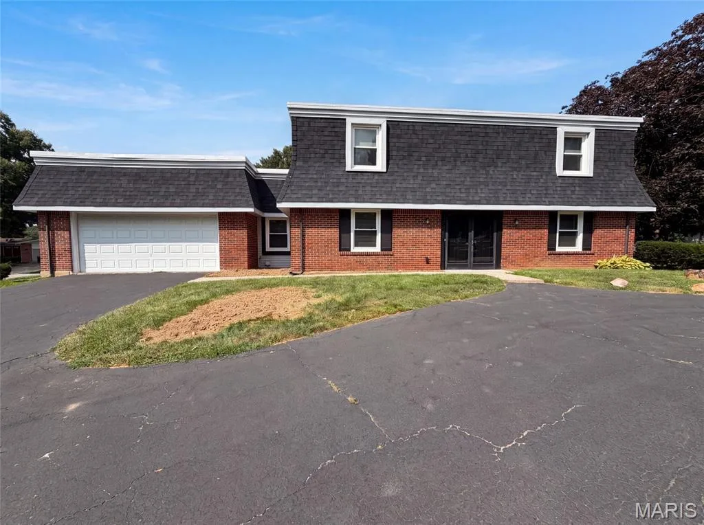 59 Sable Court, Lake St. Louis, MO 63367 — listing photo 1 of 23