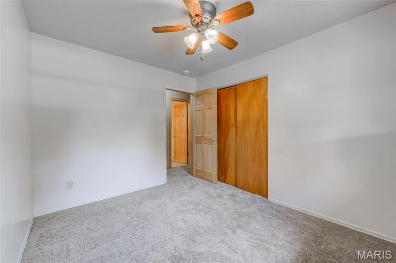 2 Saint Raymond Drive, St Peters, MO 63376 — listing photo 20 of 37
