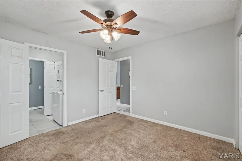 176 Harbor View Drive, Lake St. Louis, MO 63367 — listing photo 22 of 36