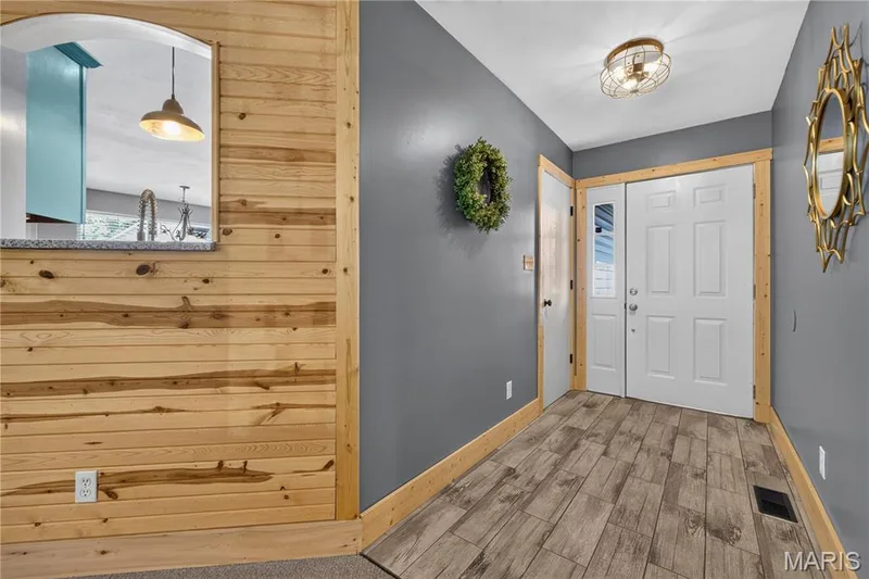 411 Bridle Ridge Court, Wentzville, MO 63385 — listing photo 5 of 63