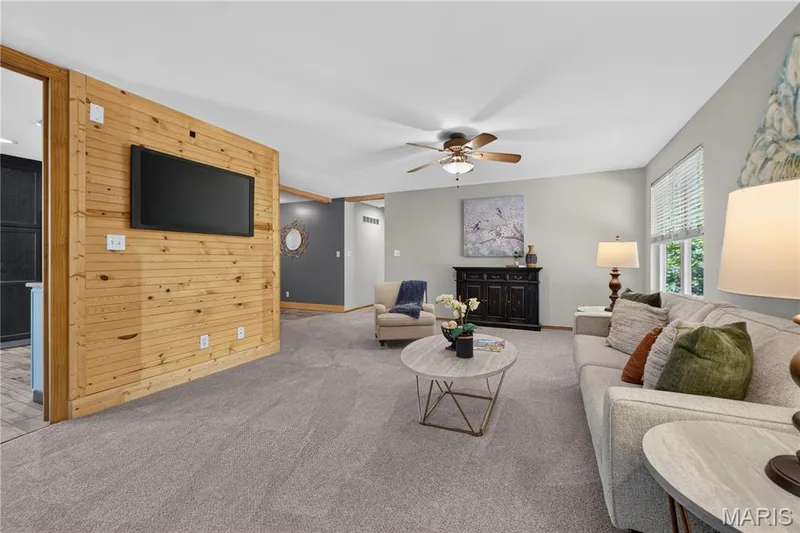 411 Bridle Ridge Court, Wentzville, MO 63385 — listing photo 11 of 63