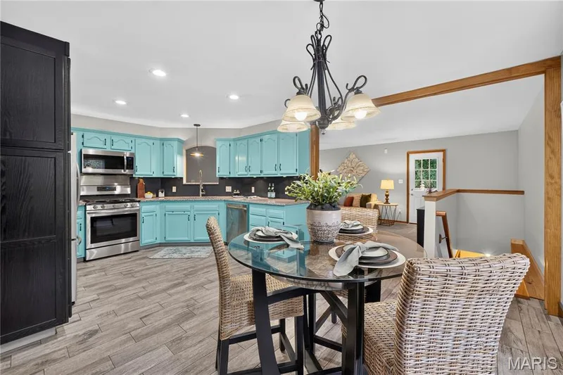 411 Bridle Ridge Court, Wentzville, MO 63385 — listing photo 14 of 63
