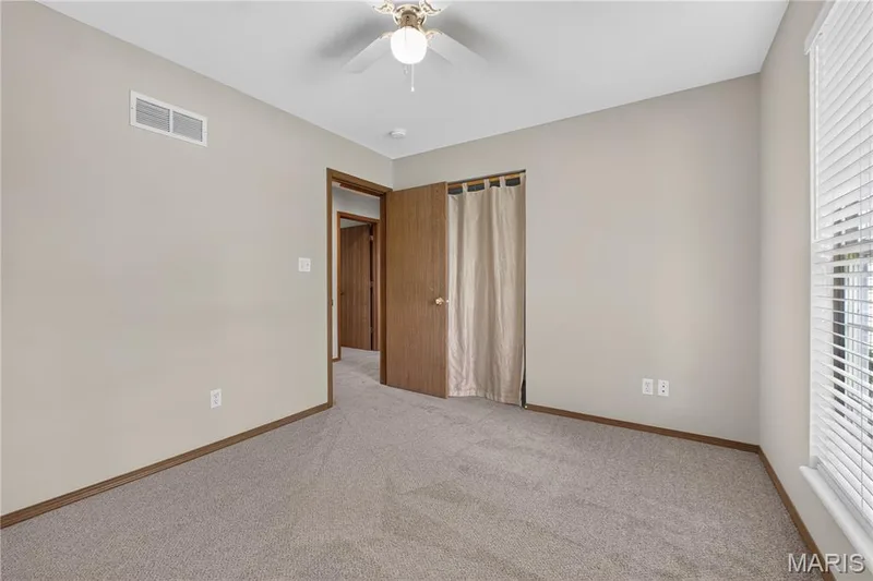 411 Bridle Ridge Court, Wentzville, MO 63385 — listing photo 25 of 63