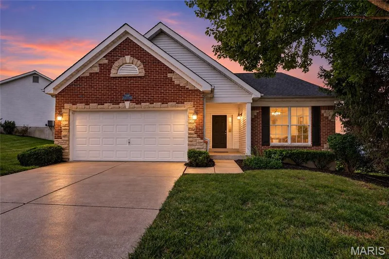 548 Boulder River Drive, O'Fallon, MO β listing photo 1