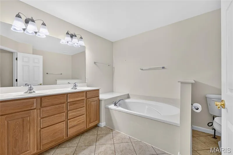 548 Boulder River Drive, O'Fallon, MO 63368 — listing photo 32 of 46