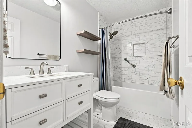 1107 Esterling Drive, St Charles, MO 63301 — listing photo 20 of 41