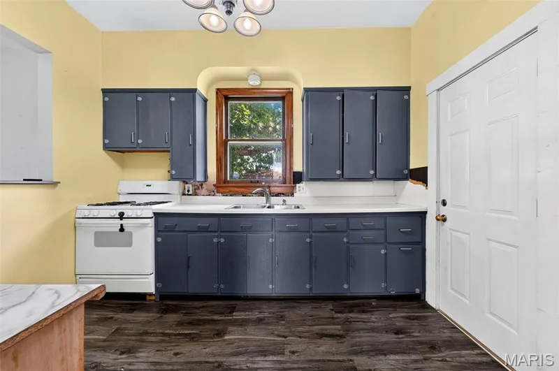 306 Wood Street, O'Fallon, MO 63366 — listing photo 14 of 23