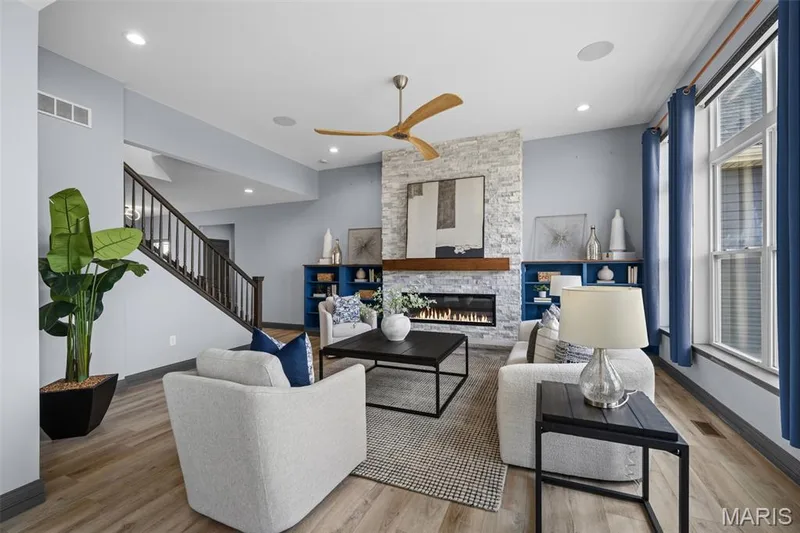 215 Wyndemere Lane, Lake St. Louis, MO 63367 — listing photo 4 of 38