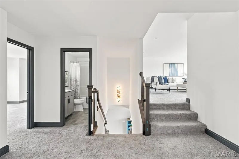 215 Wyndemere Lane, Lake St. Louis, MO 63367 — listing photo 17 of 38