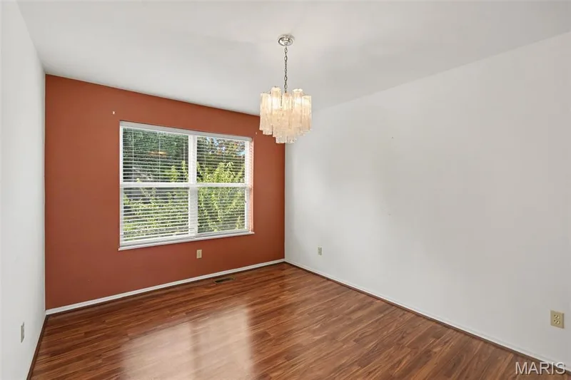 1252 Caribou Run, O'Fallon, MO 63366 — listing photo 9 of 24