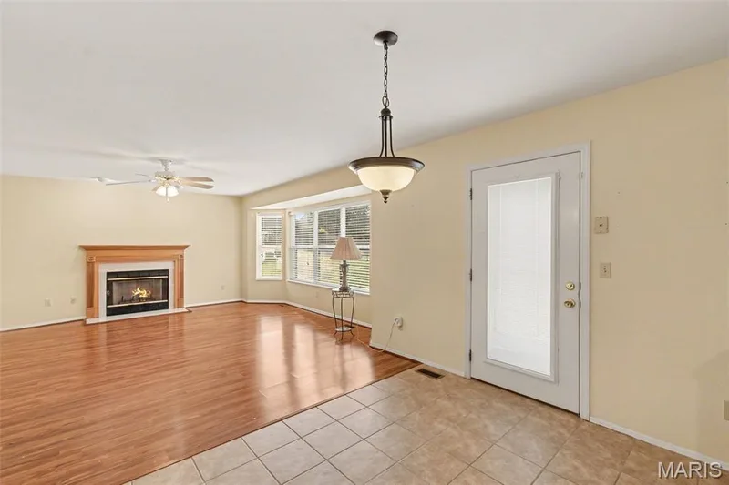 1252 Caribou Run, O'Fallon, MO 63366 — listing photo 5 of 24