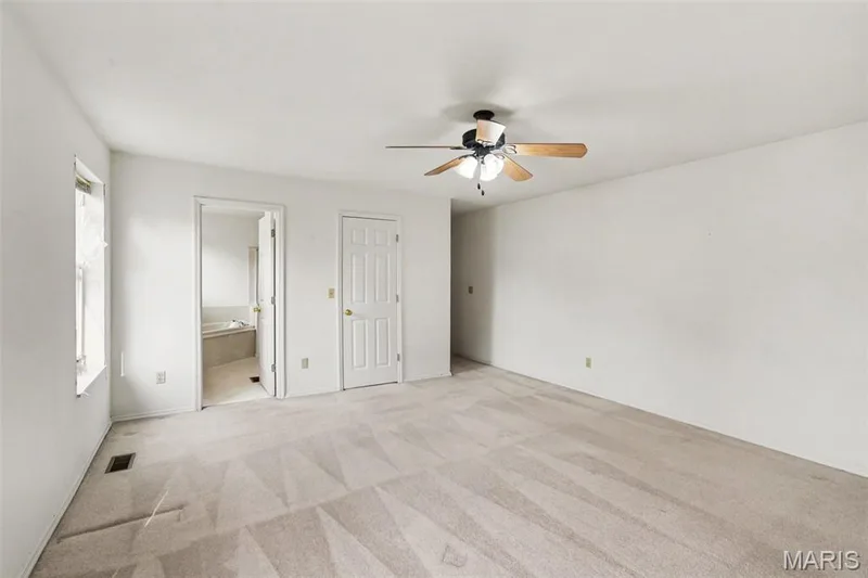 1252 Caribou Run, O'Fallon, MO 63366 — listing photo 11 of 24