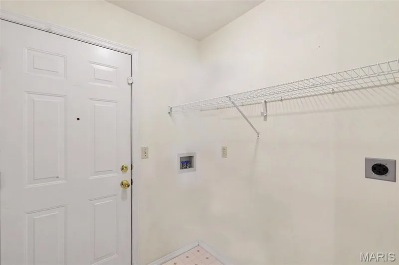 1252 Caribou Run, O'Fallon, MO 63366 — listing photo 16 of 24