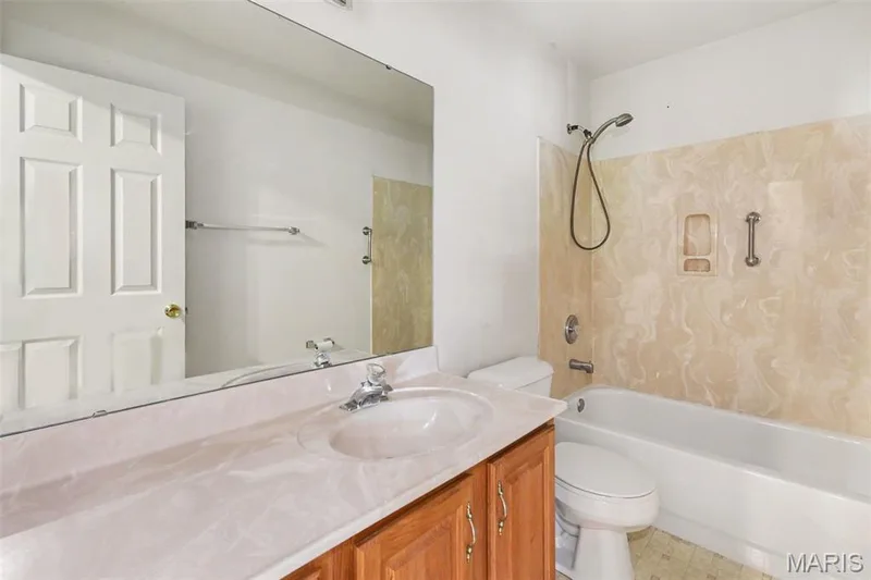 1252 Caribou Run, O'Fallon, MO 63366 — listing photo 20 of 24