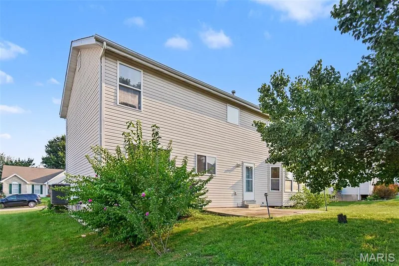 1252 Caribou Run, O'Fallon, MO 63366 — listing photo 22 of 24