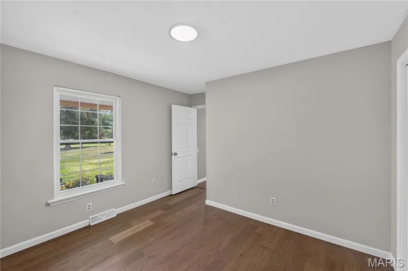 Main floor bedroom number 2. — 33 Timber Ridge Drive, Marthasville, MO 63357