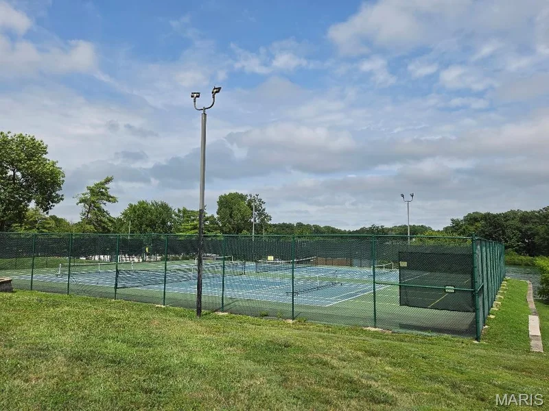Community tennis/pickleball courts — 175 Beacon Point Lane, Wildwood, MO 63040