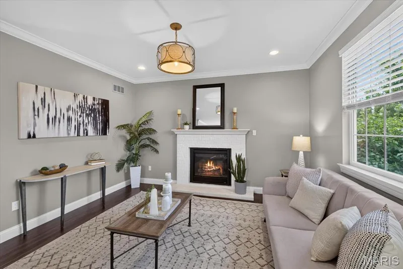 17007 Main Street, Wildwood, MO 63040 — listing photo 6 of 43