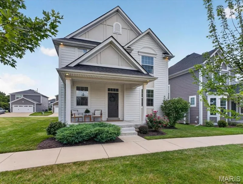 17007 Main Street, Wildwood, MO 63040 — listing photo 2 of 43
