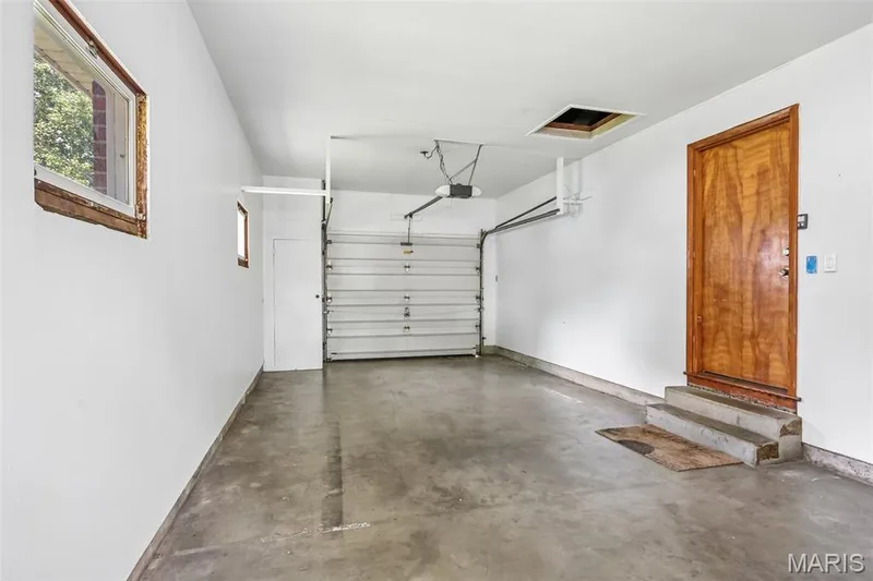 1 Elmwood Court, St Charles, MO 63301 — listing photo 26 of 47