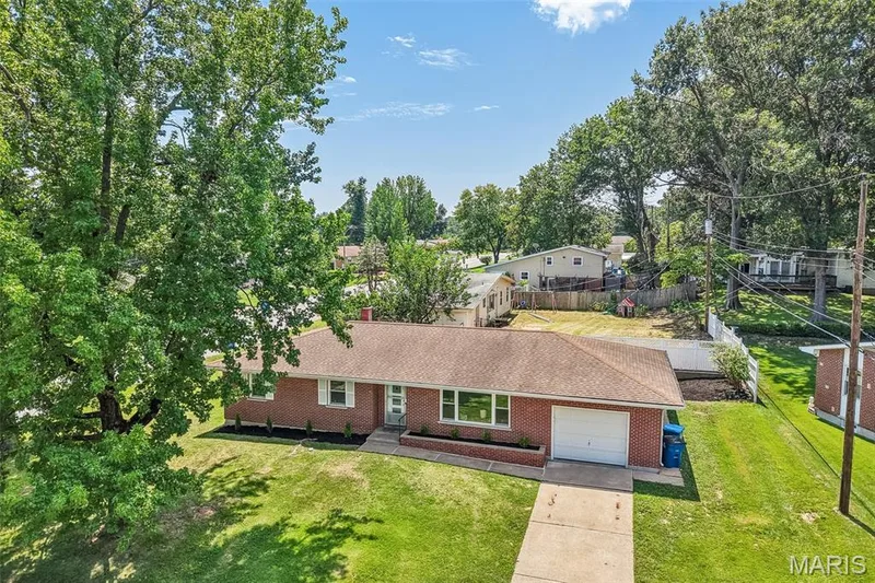1 Elmwood Court, St Charles, MO 63301 — listing photo 39 of 47