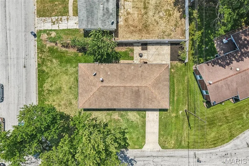 1 Elmwood Court, St Charles, MO 63301 — listing photo 42 of 47