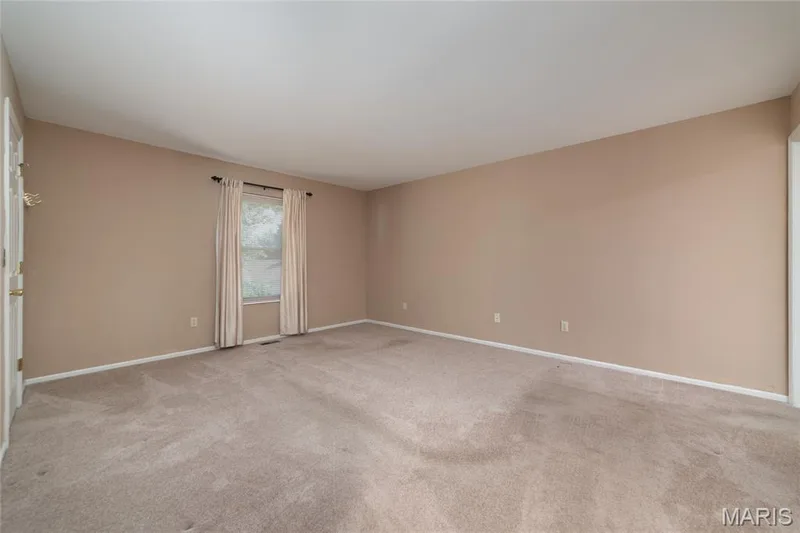 2296 Delaware Drive, St Charles, MO 63303 — listing photo 29 of 32