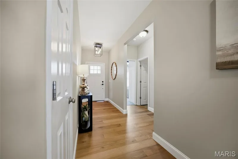 2349 Banon Drive, St Charles, MO 63301 — listing photo 2 of 33