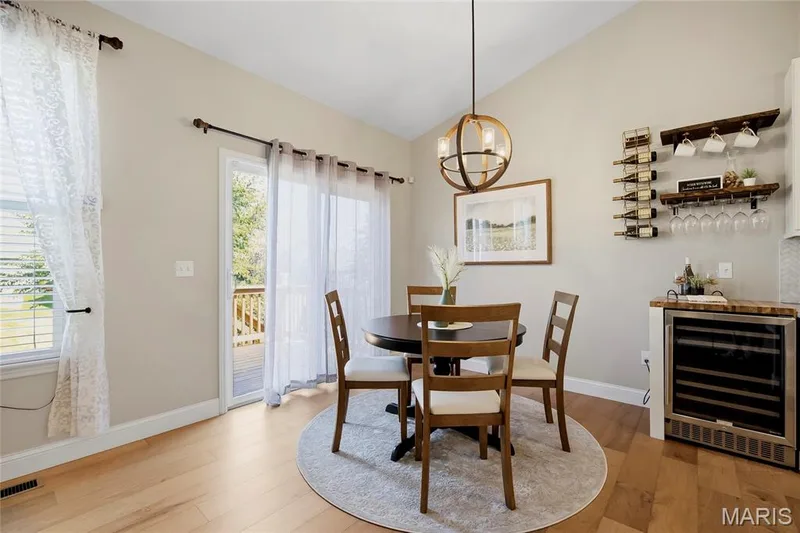 2349 Banon Drive, St Charles, MO 63301 — listing photo 5 of 33