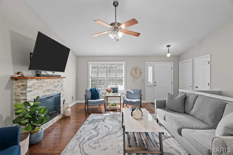Living Room with Fireplace — 59 E Homefield Point Ct, O'Fallon, MO 63366